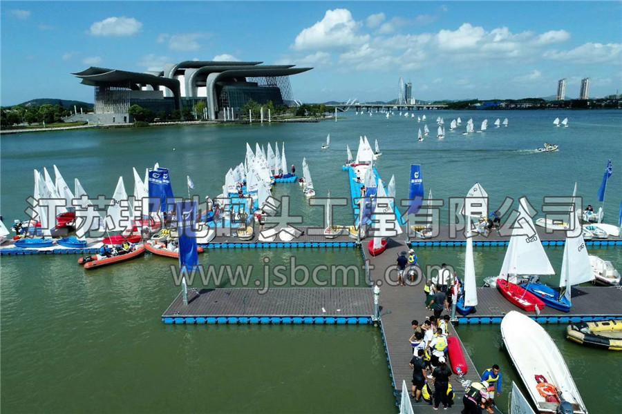 江苏邦驰码头工程有限公司浮筒客户案例-无锡蠡湖帆船码头1