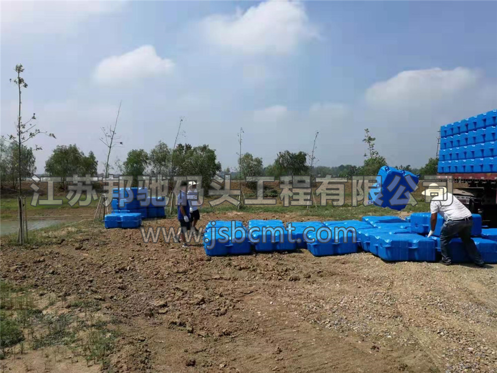  江苏邦驰码头工程有限公司客户案例-安徽亳州加强型大浮筒水上平台8