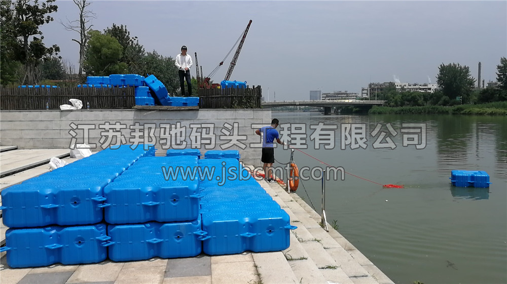 江苏邦驰码头工程有限公司客户案例-江苏扬州浮筒码头