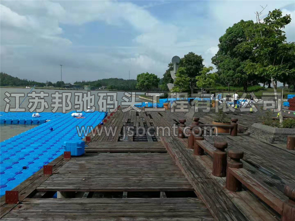 江苏邦驰码头工程有限公司客户案例-上海公园皮划艇码头8